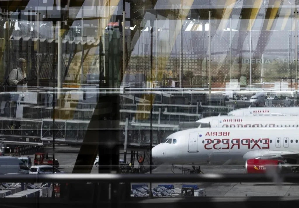 Iberia y la fortaleza de su mercado latinoamericano impulsan los resultados de IAG tras el 'veto' a la compra de Air Europa