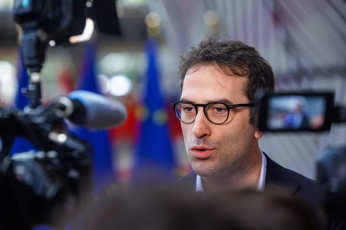 Economía apoya la negociación de la UE con EEUU para frenar unos aranceles 