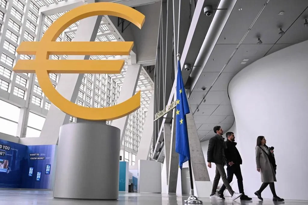 El BCE recorta los tipos de interés en plena disputa arancelaria con EEUU