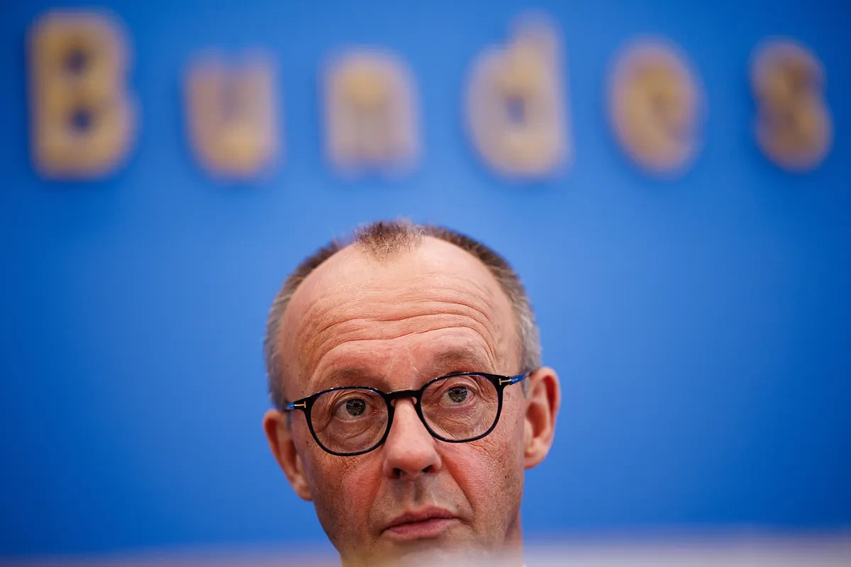 Nueva grieta en la gran coalición de Alemania liderada por el canciller Merz