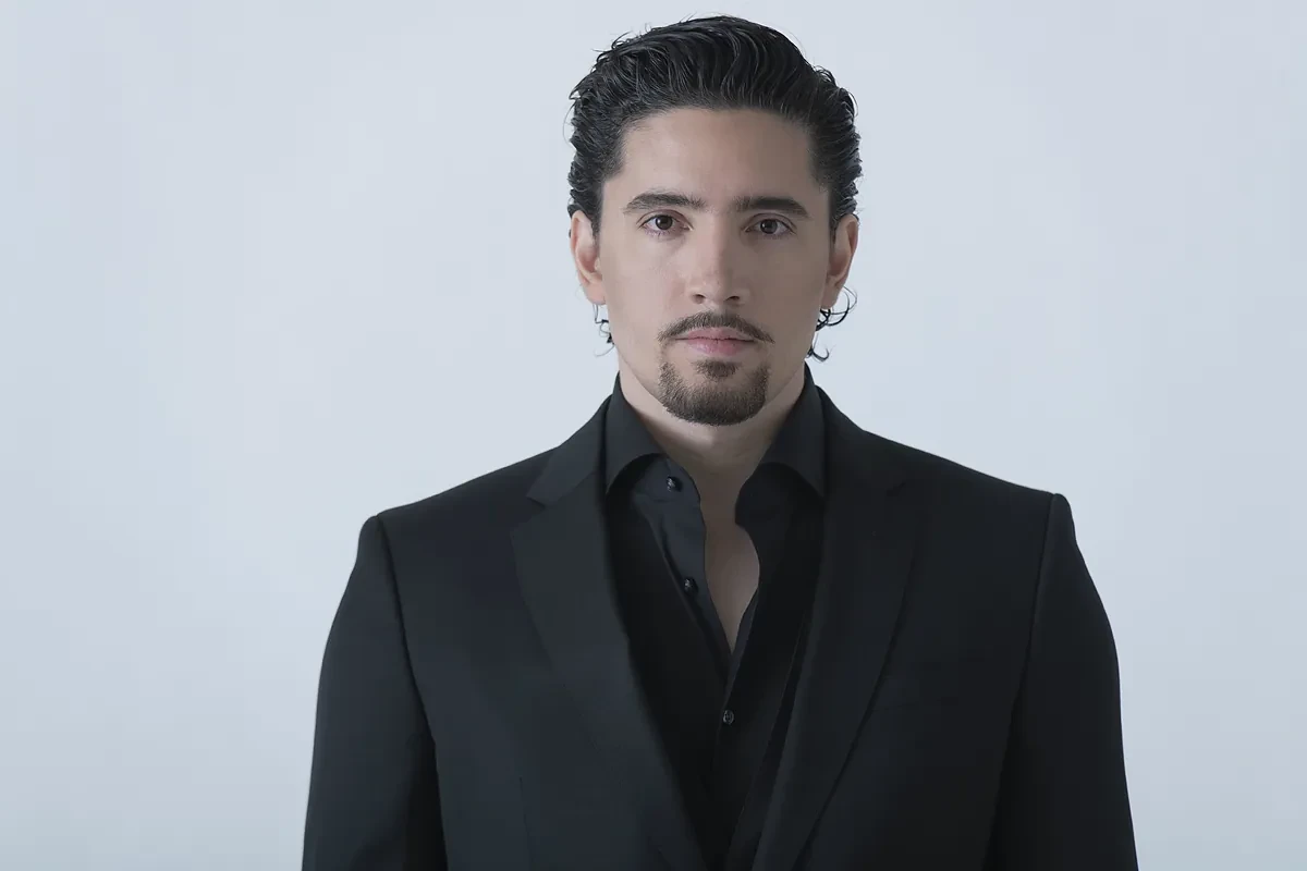 Álex Fernández, hijo de Alejandro Fernández: 