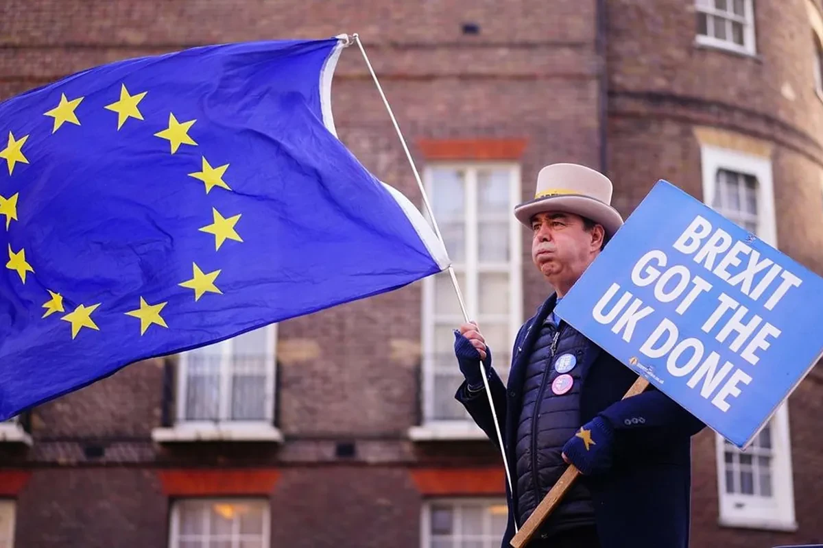 Desde el 'reseteo' muy muy lento del Brexit hasta el giro de Bill Gates, de salvador del planeta a realista tecnológico