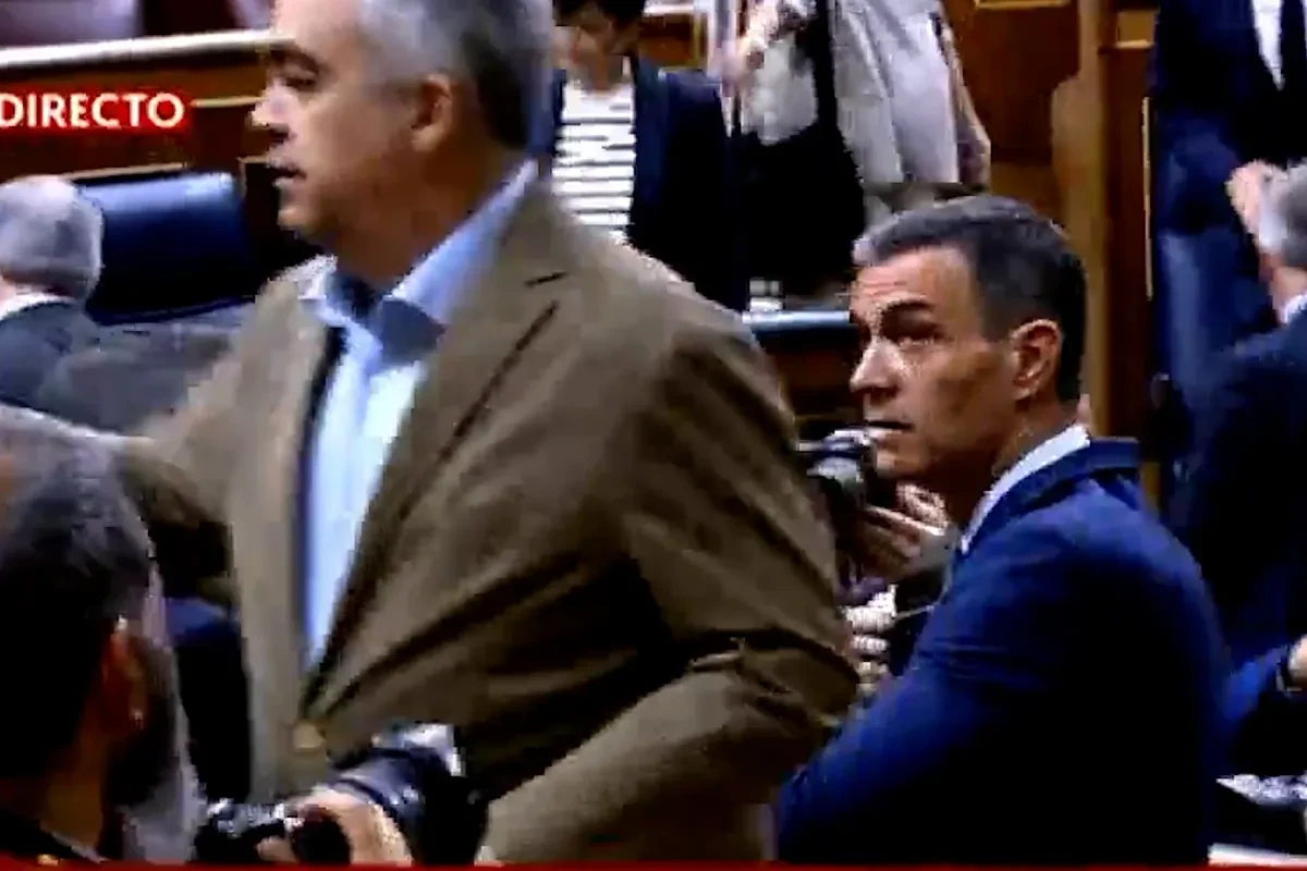El 'no' saludo viral entre Pedro Sánchez y Santos Cerdán horas antes de saber el informe de la UCO