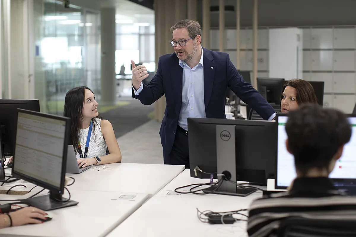 NTT Data, a por 30 años de crecimiento sin freno en plena revolución de la IA: 