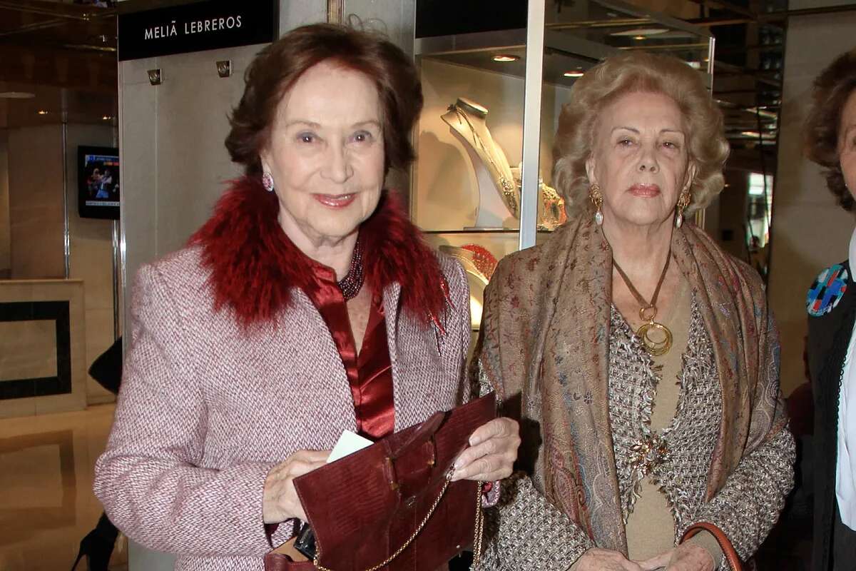 Dolores Bermúdez de Castro: la duquesa lotera, intimísima de Carmen Franco, cumple cien años