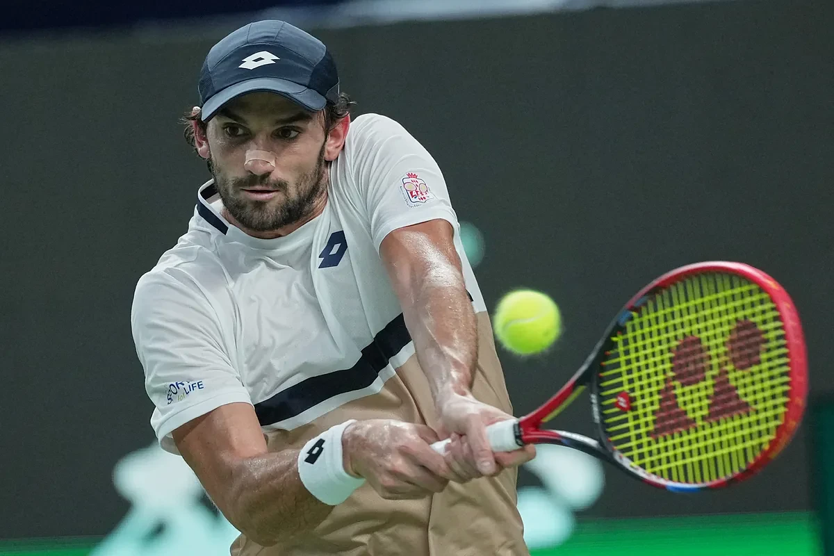 Valentín Vacherot, el desconocido que se enfrentará a su primo en la final de Shanghai tras ganar a Djokovic