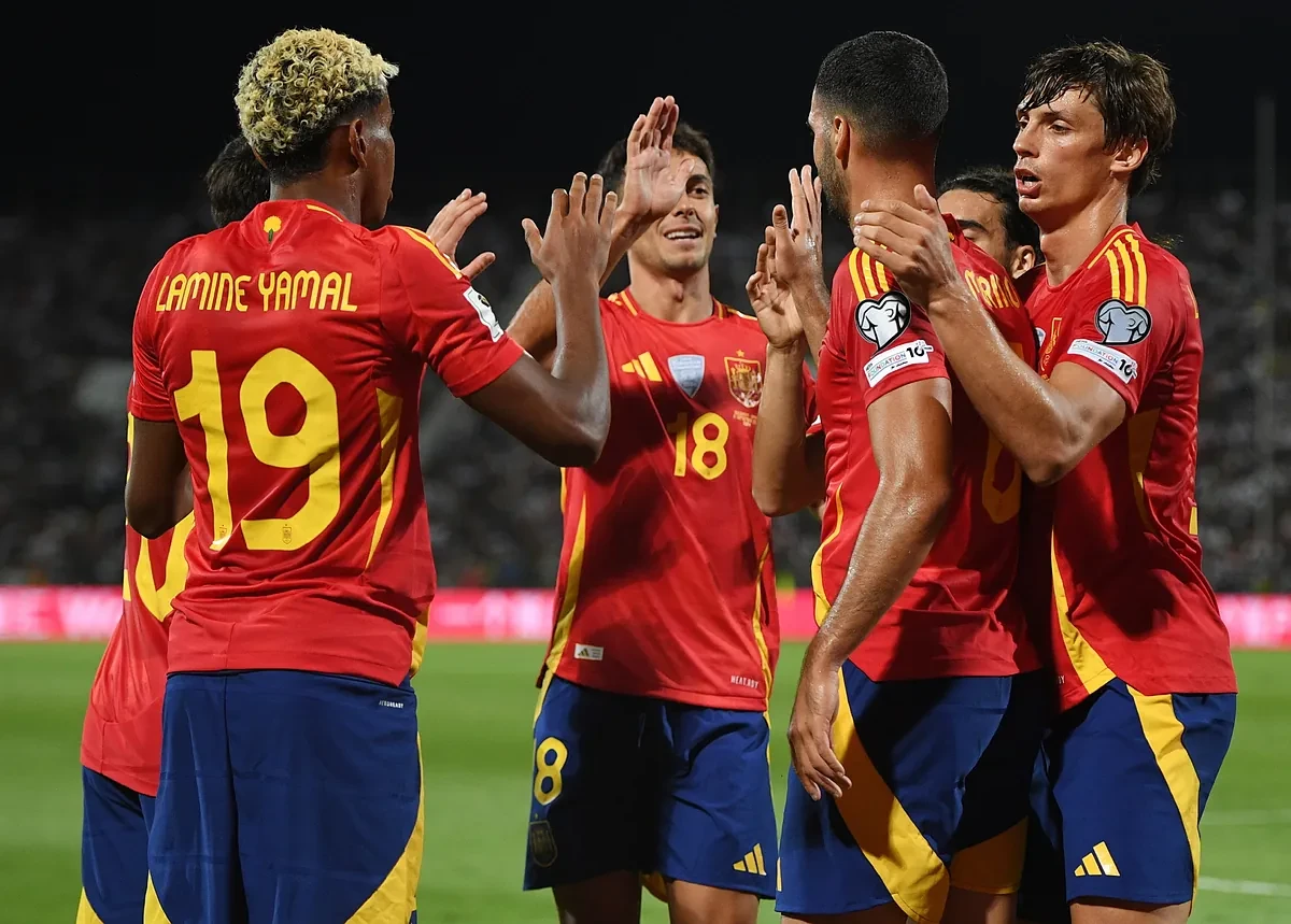 España se pasea en Bulgaria antes de empezar a buscar el Mundial (de verdad) contra Turquía