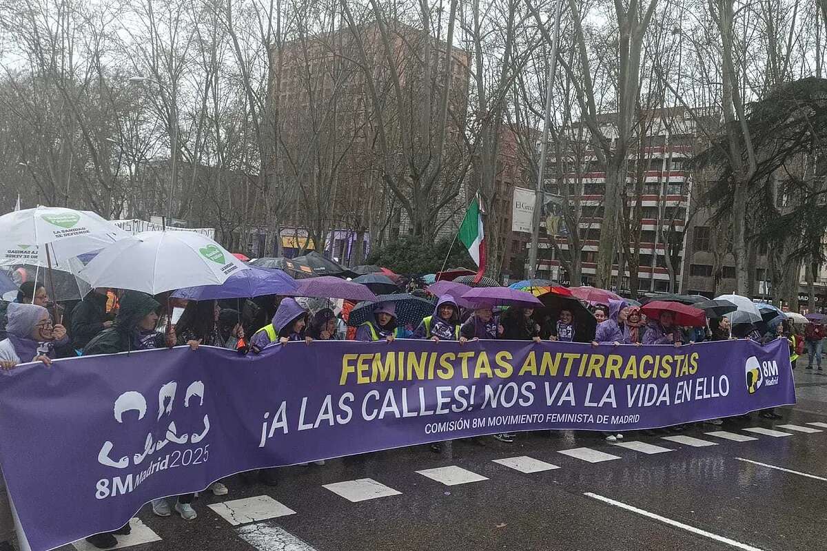 8M, el Día de la Mujer en directo | 8-M bajo el temporal: miles de personas defienden en las calles los derechos de las mujeres ante 