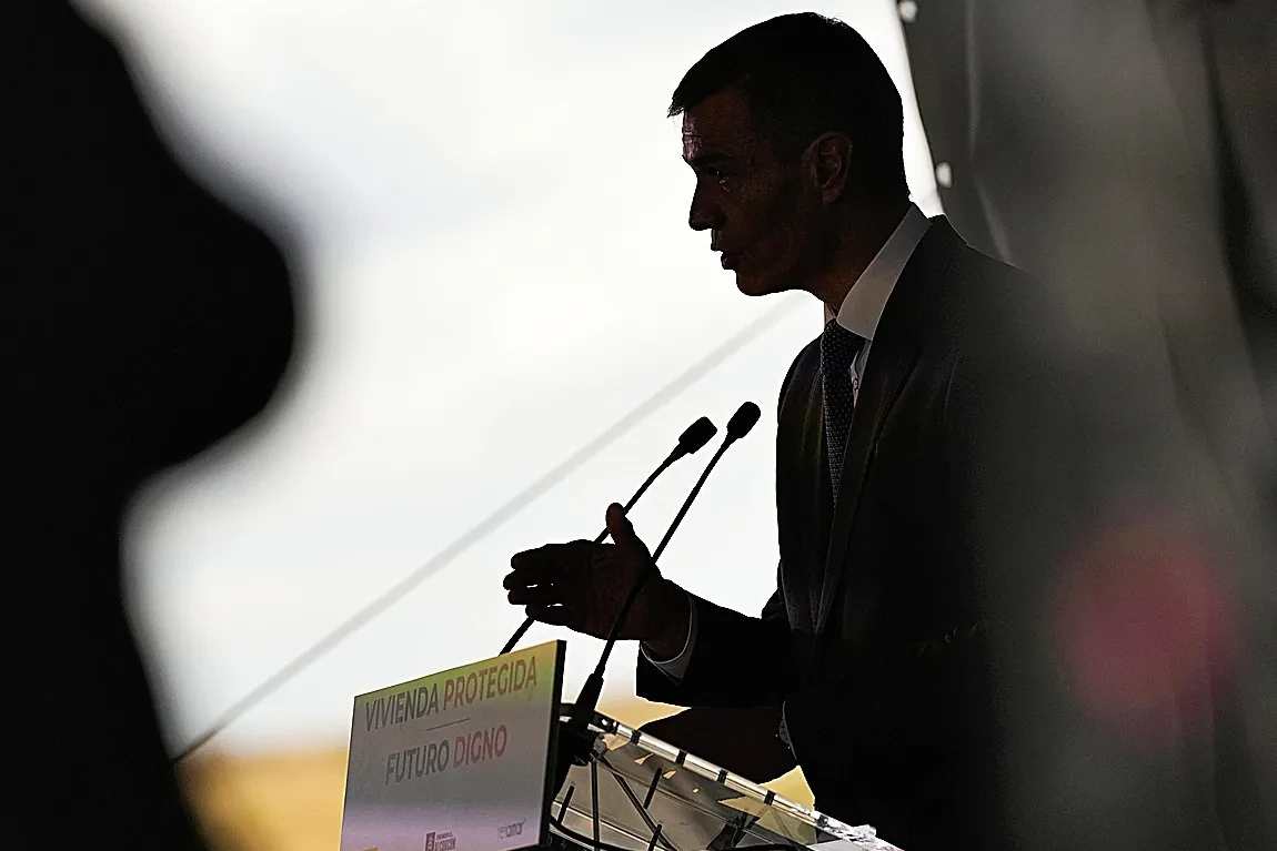 Sánchez se vuelca en la agenda internacional y social para enjuagar su debilidad: tercer año incumpliendo con el Presupuesto