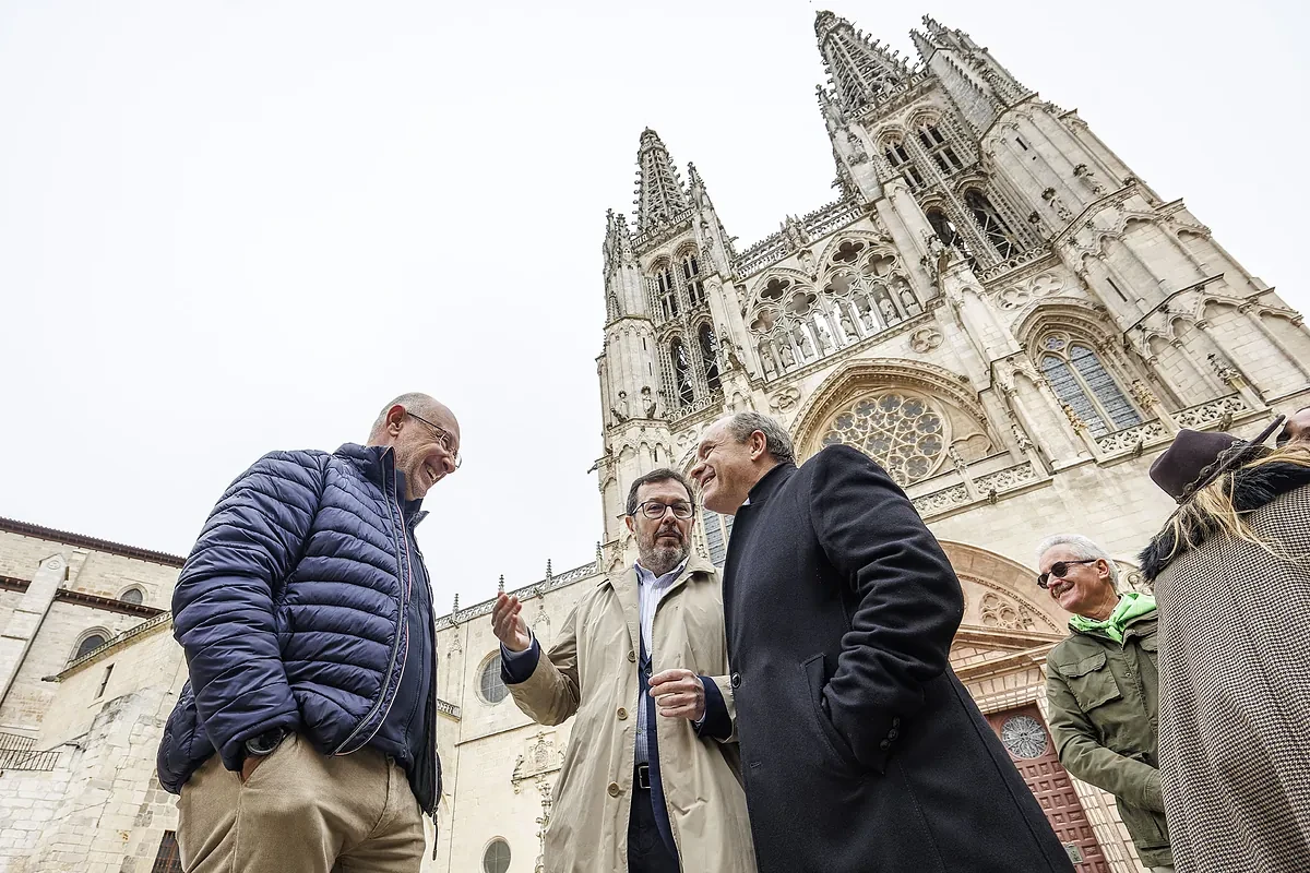 Las urnas autonómicas sitúan a Vox ante el reto de volver a ser decisivo y al choque con el PP