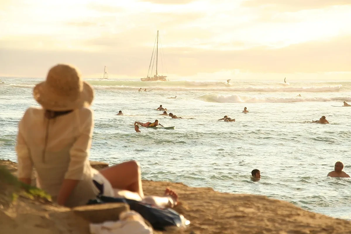 Alerta verano 2025: las empresas no podrán usar este truco para acortar tus vacaciones, según aviso sindical