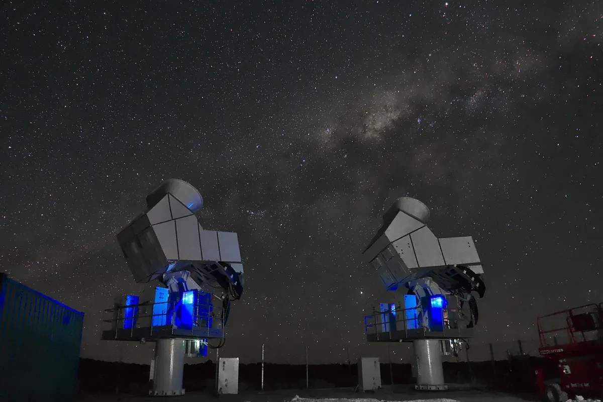 Descubren cómo las primeras estrellas afectaron a la radiación emitida tras el Big Bang
