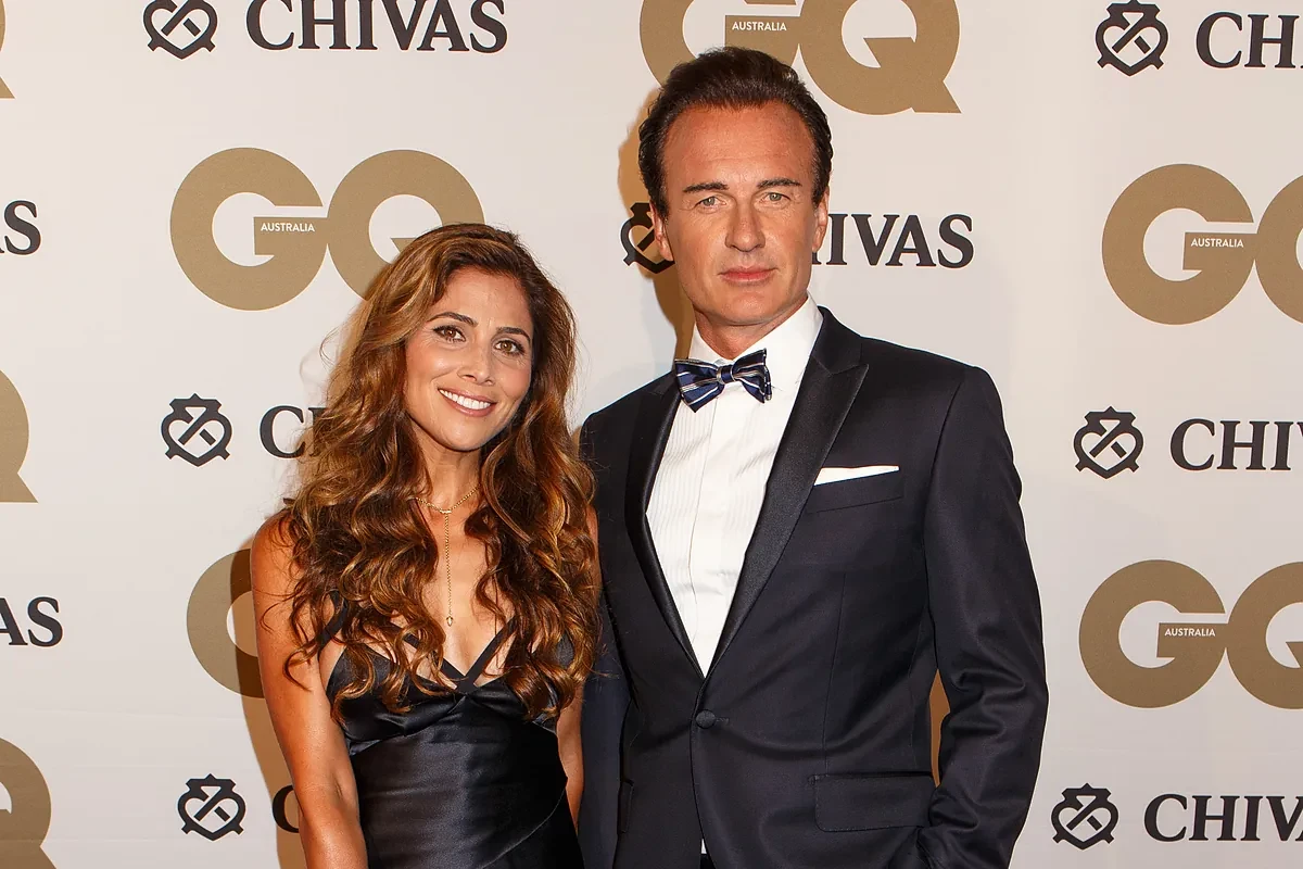 Los tres matrimonios de Julian McMahon: una hermana de Kylie Minogue, una 'vigilante de la playa' y la mujer que lo acompañó en su cáncer devastador