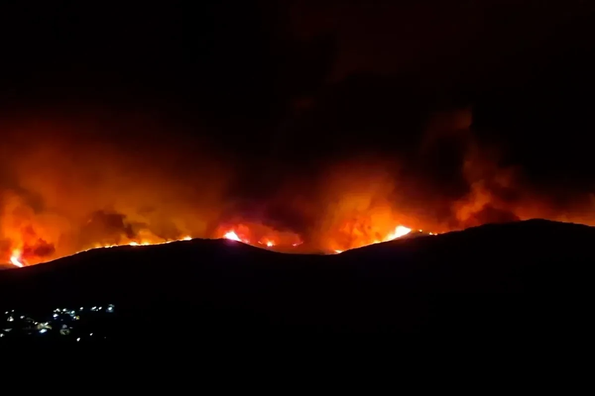 El incendio de Ávila sigue 