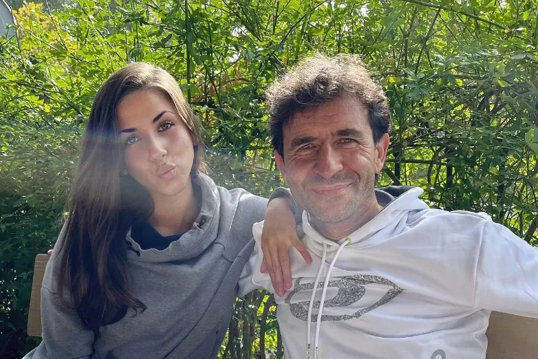 Paula, la (hasta ahora) desconocida hija de Luis Milla: 