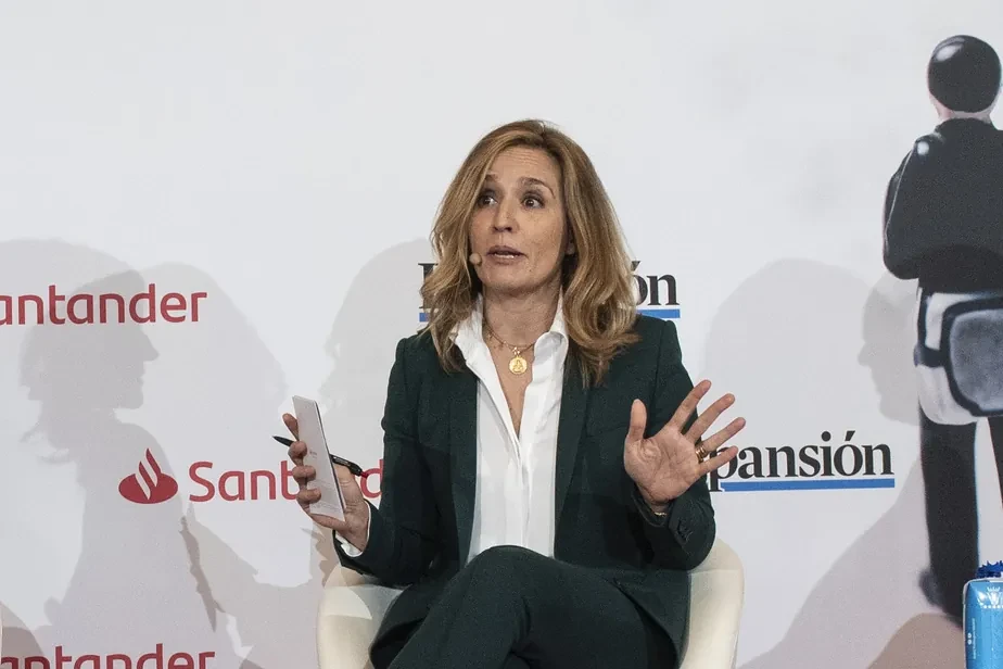 Cambios en la 'patronal' de los fondos de inversión: Elisa Ricón deja Inverco tras nueve años como directora general