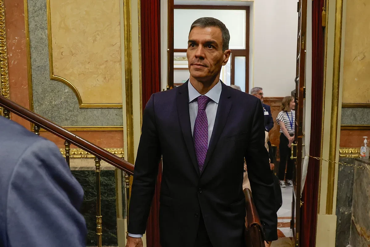 Sánchez acusa a Rutte de no tener datos para calcular el gasto en Defensa y Feijóo le responde que es 
