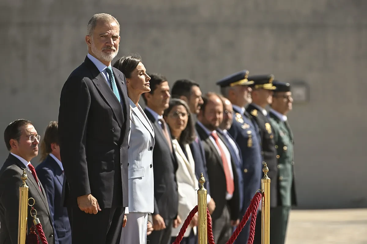 Felipe VI denuncia en Egipto la 