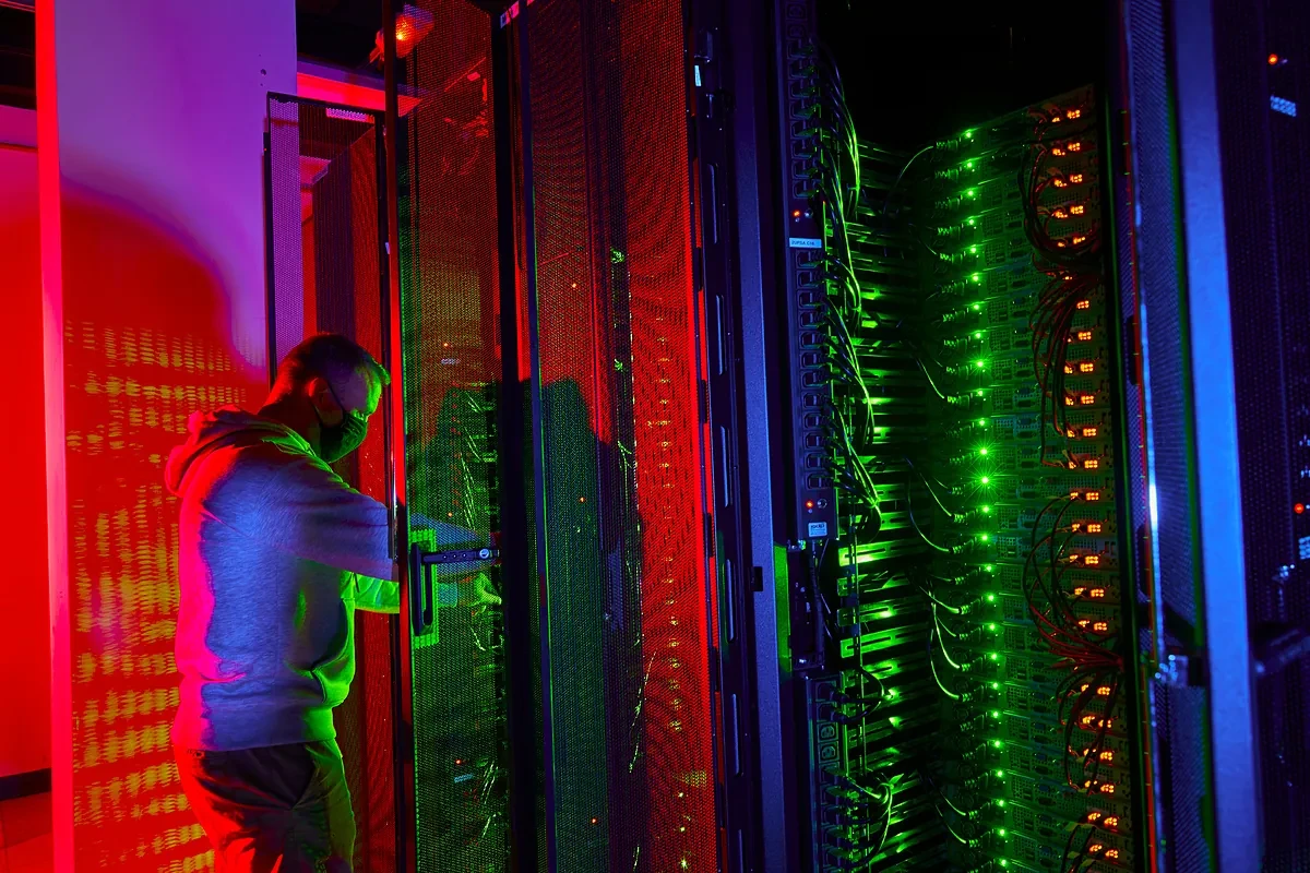 Red Eléctrica prepara cambios en la red para blindar su resistencia ante la avalancha de centros de datos que se enchufarán en los próximos años