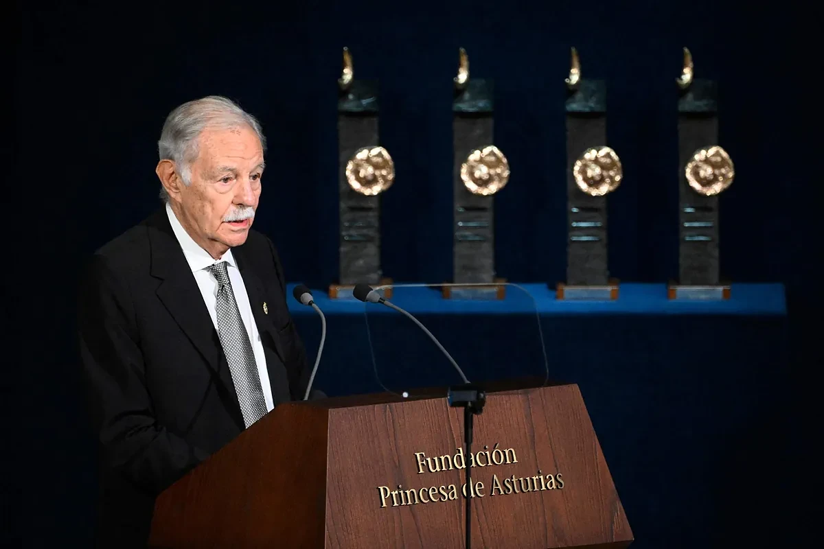 Discurso de Eduardo Mendoza en los Premios Princesa de Asturias: 