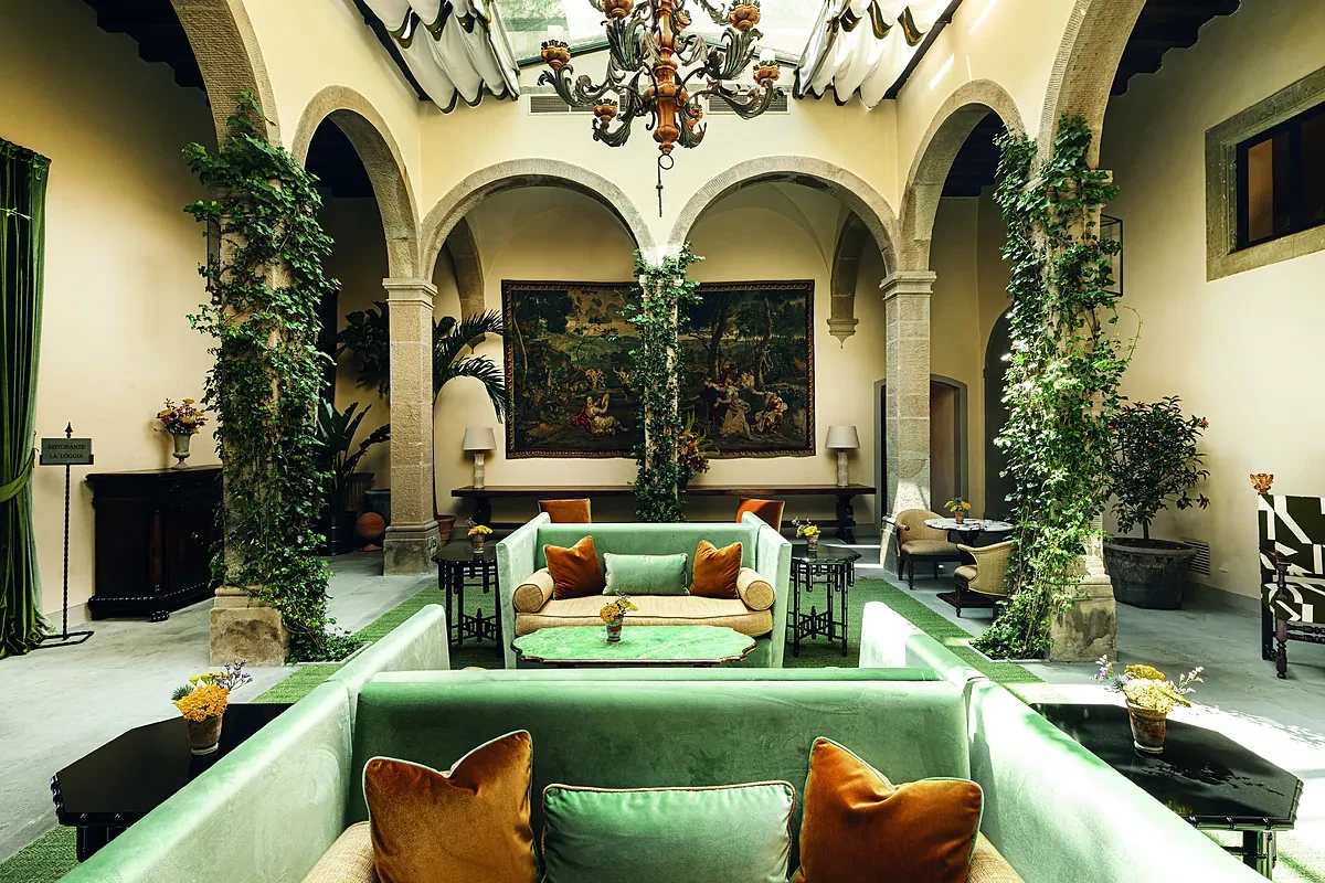 Vuelta de un icono: el hotel más legendario de Florencia reabre con nuevas suites y un spa