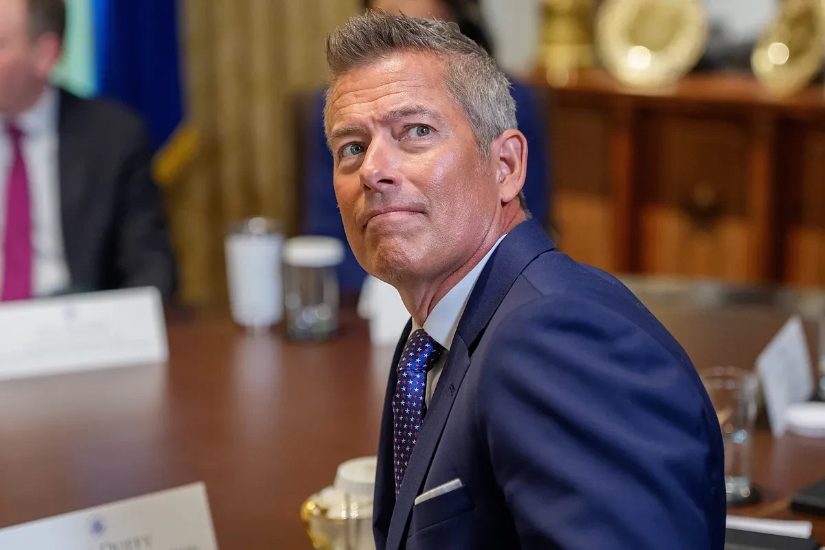 Trump nombra a Sean Duffy como administrador interino de la NASA mientras se espera la salida de más de 2.000 empleados de alto rango