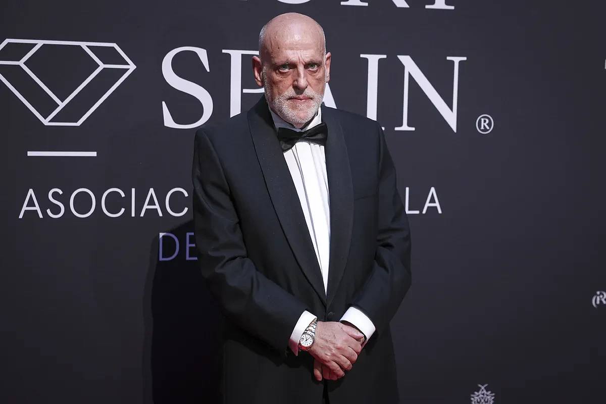 Las horas más difíciles de Tebas en 12 años y su continuidad: 