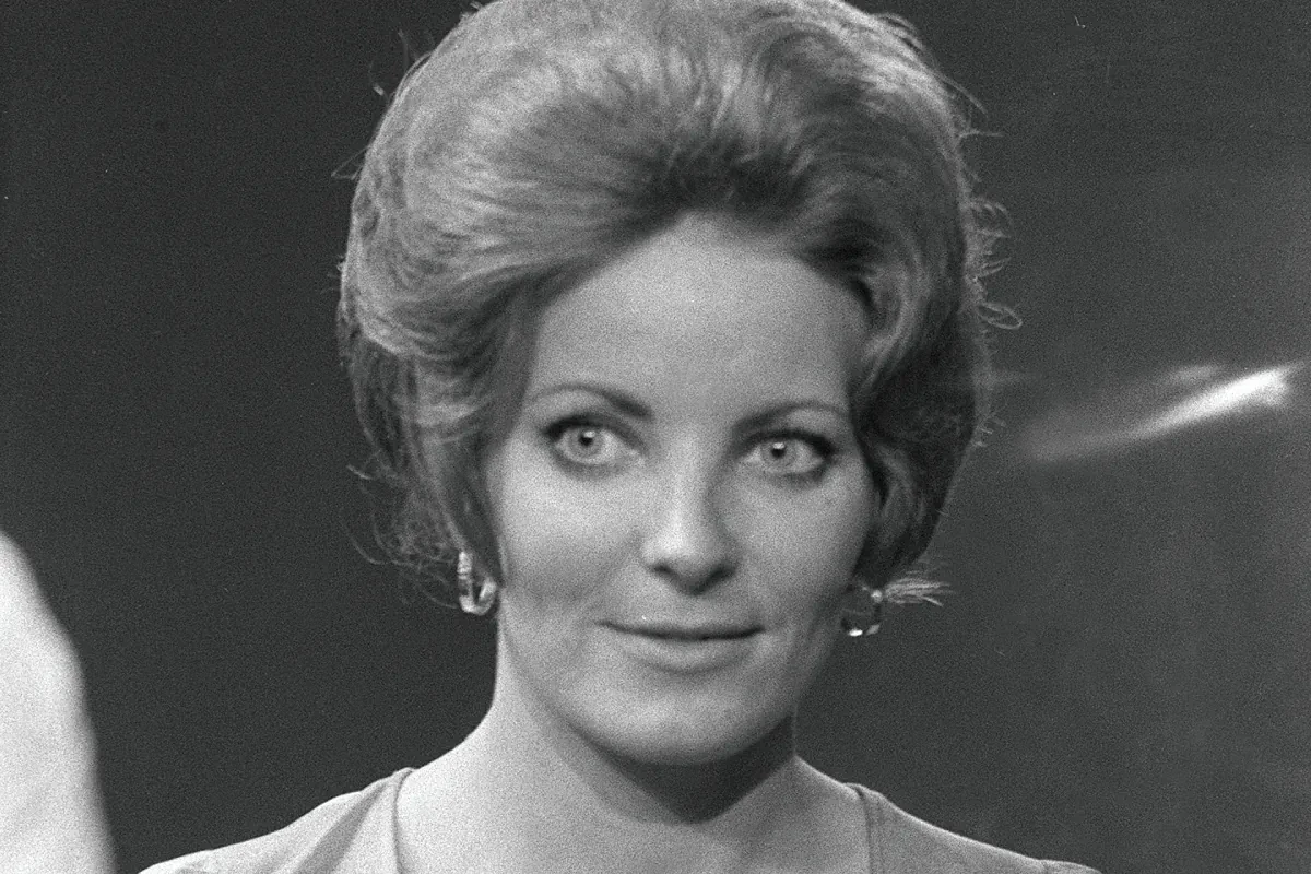 Lone Fleming, la danesa de los ojos de fuego: 