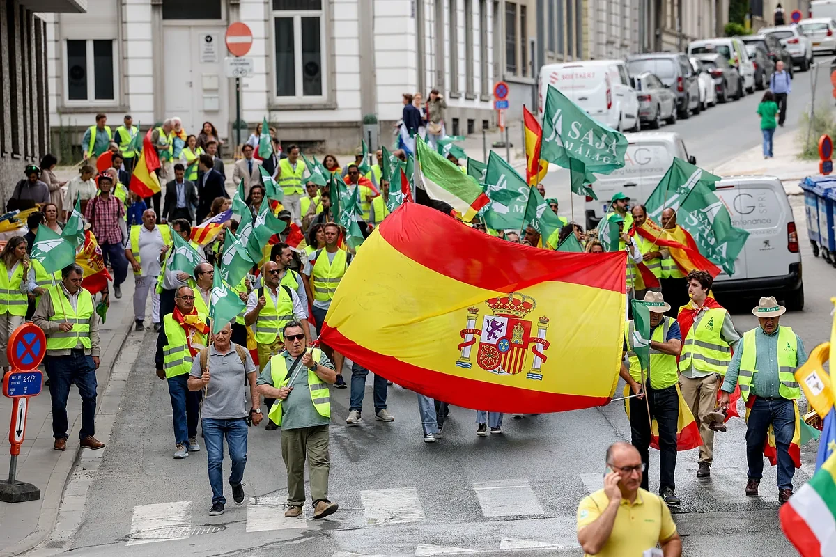 Clamor del campo español contra Bruselas: 
