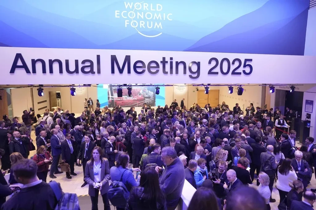 Los principales economistas del mundo prevén 