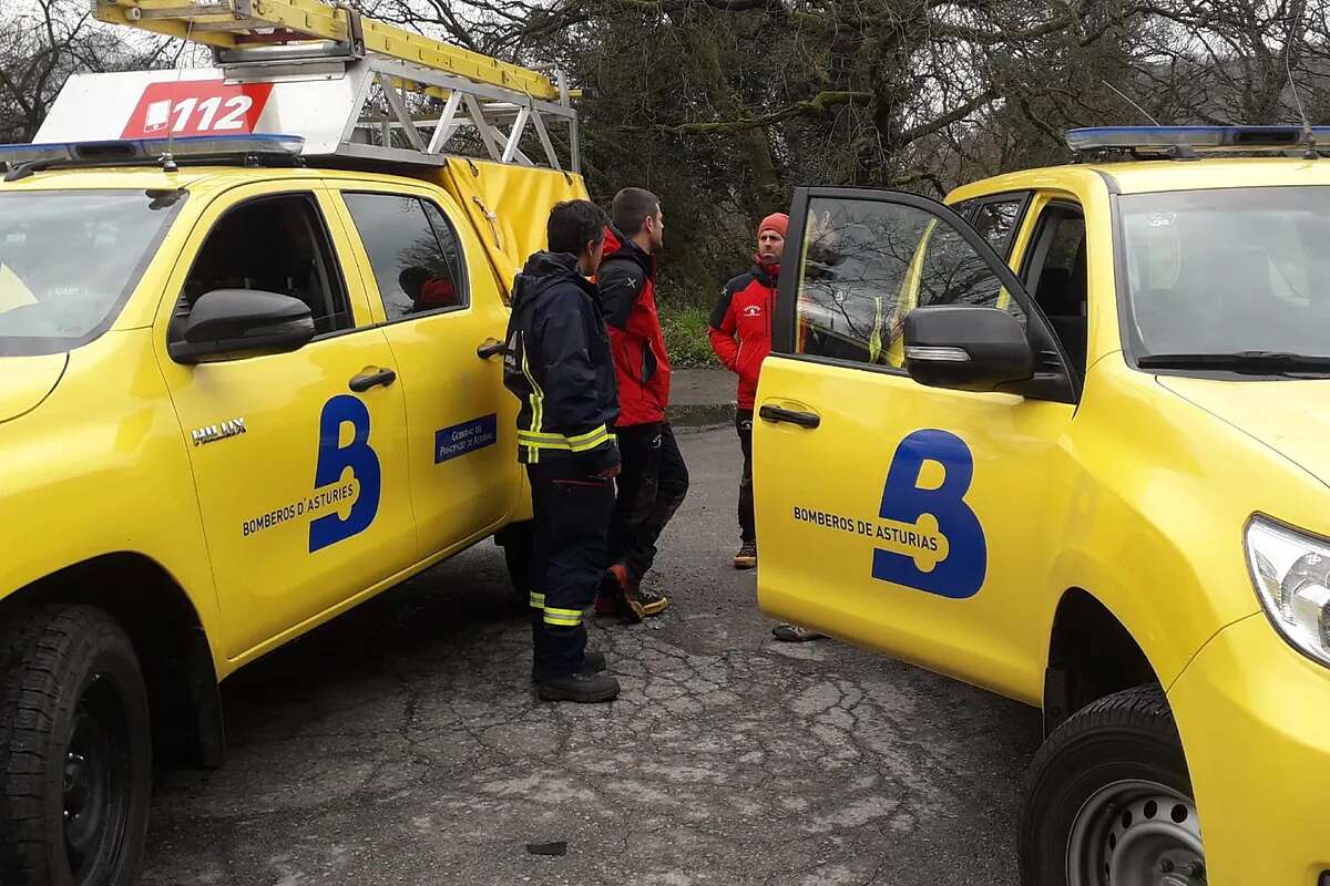 Al menos siete heridos por una explosión de gas en un edificio en Mieres (Asturias)