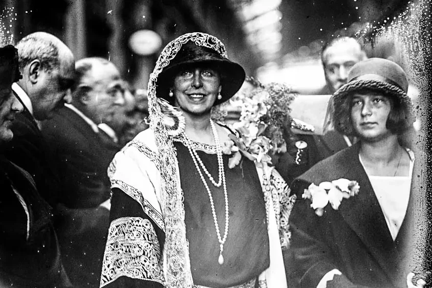 María de Rumanía, la fascinante reina que se convirtió en heroína nacional, habló de feminismo y sexo sin tapujos y fue decisiva en la historia del país balcánico