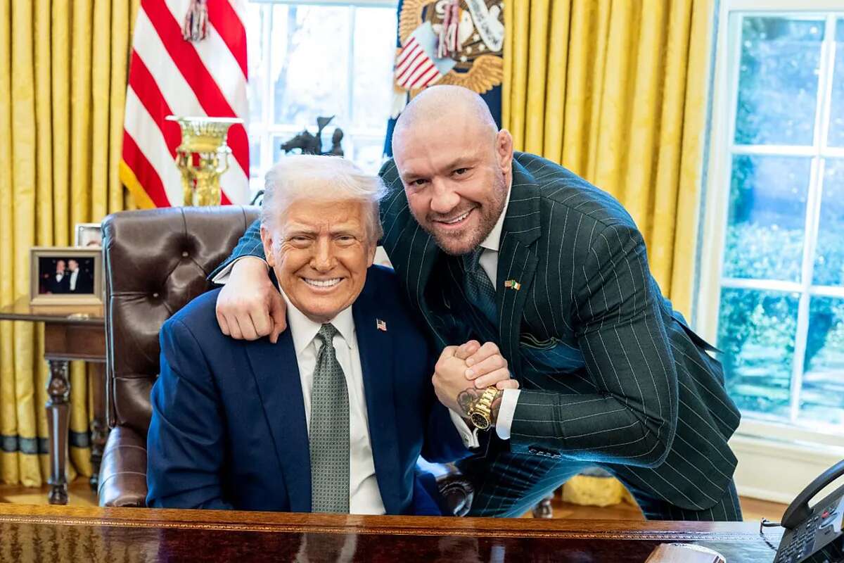 Trump invita a la Casa Blanca al luchador irlandés Conor McGregor por el Día de San Patricio