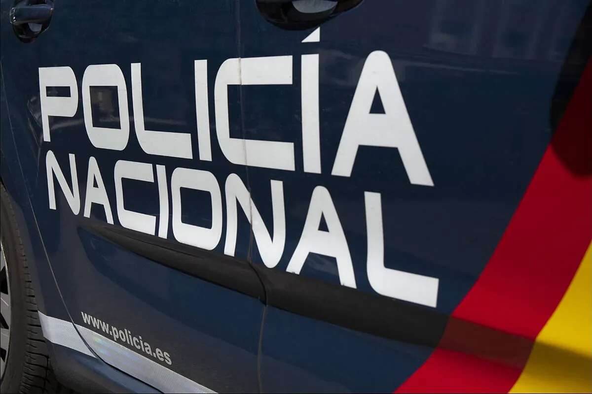 Detienen a un hombre en Oviedo tras hallar en su casa a su madre muerta desde hace meses