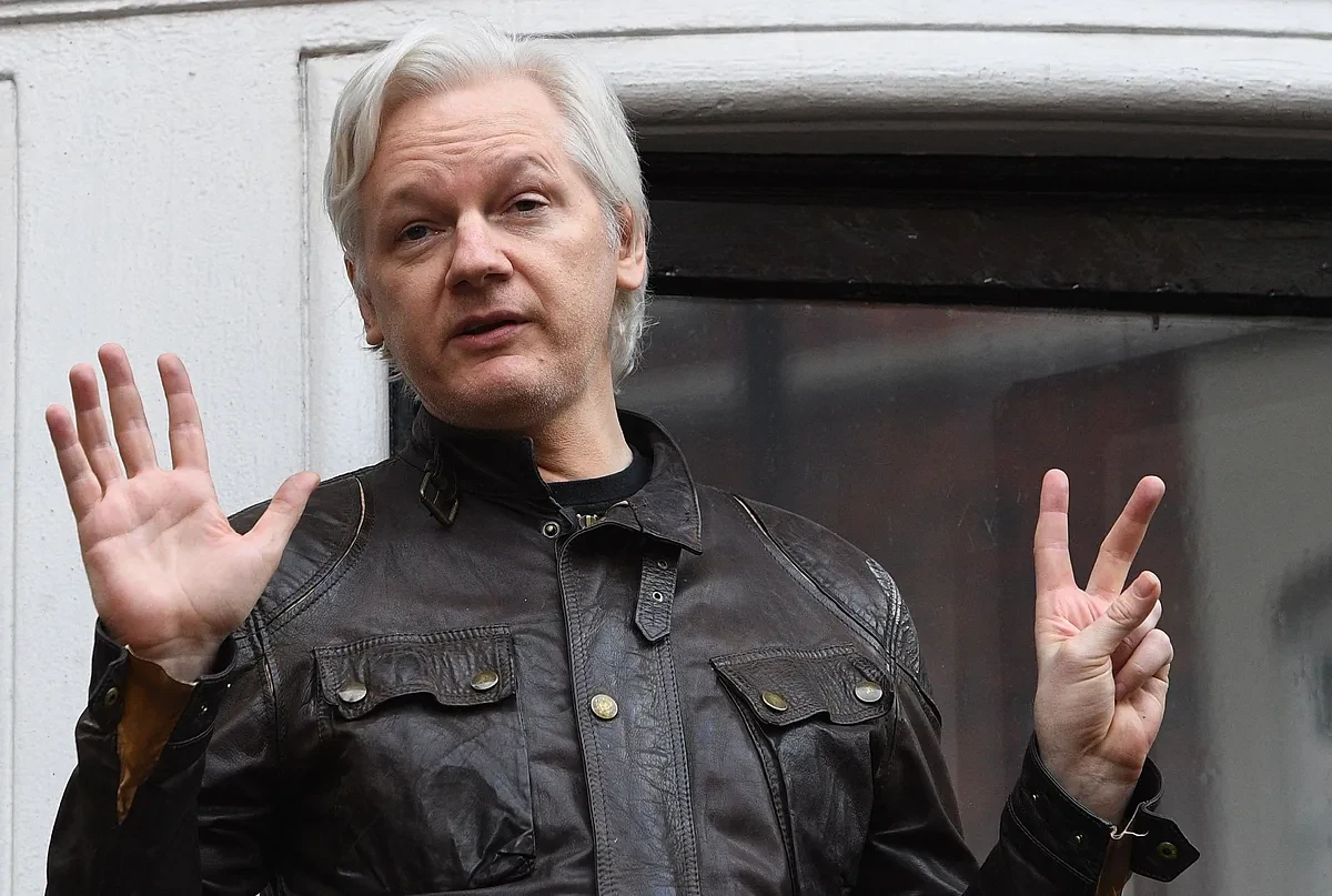 Pedraz envía a juicio al gerente de una empresa de seguridad española que espió Julian Assange en la embajada de Ecuador en Londres