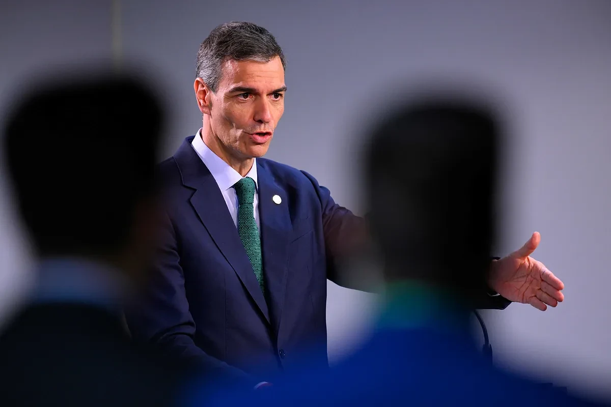 Dos de cada tres españoles creen que Pedro Sánchez conocía las actividades de Ábalos y Cerdán  y reclaman elecciones anticipadas