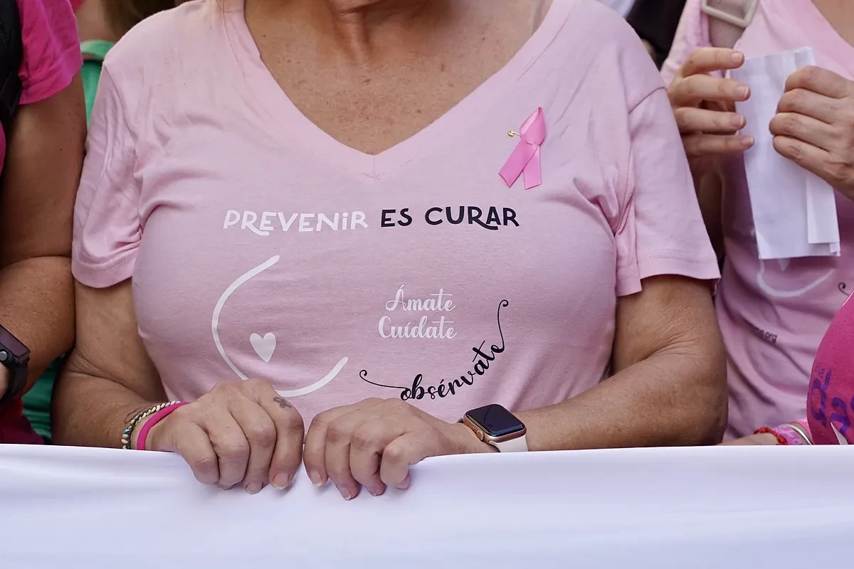 La familia de una mujer de 82 años que murió tras un retraso en la revisión del cáncer presenta una denuncia penal contra el SAS