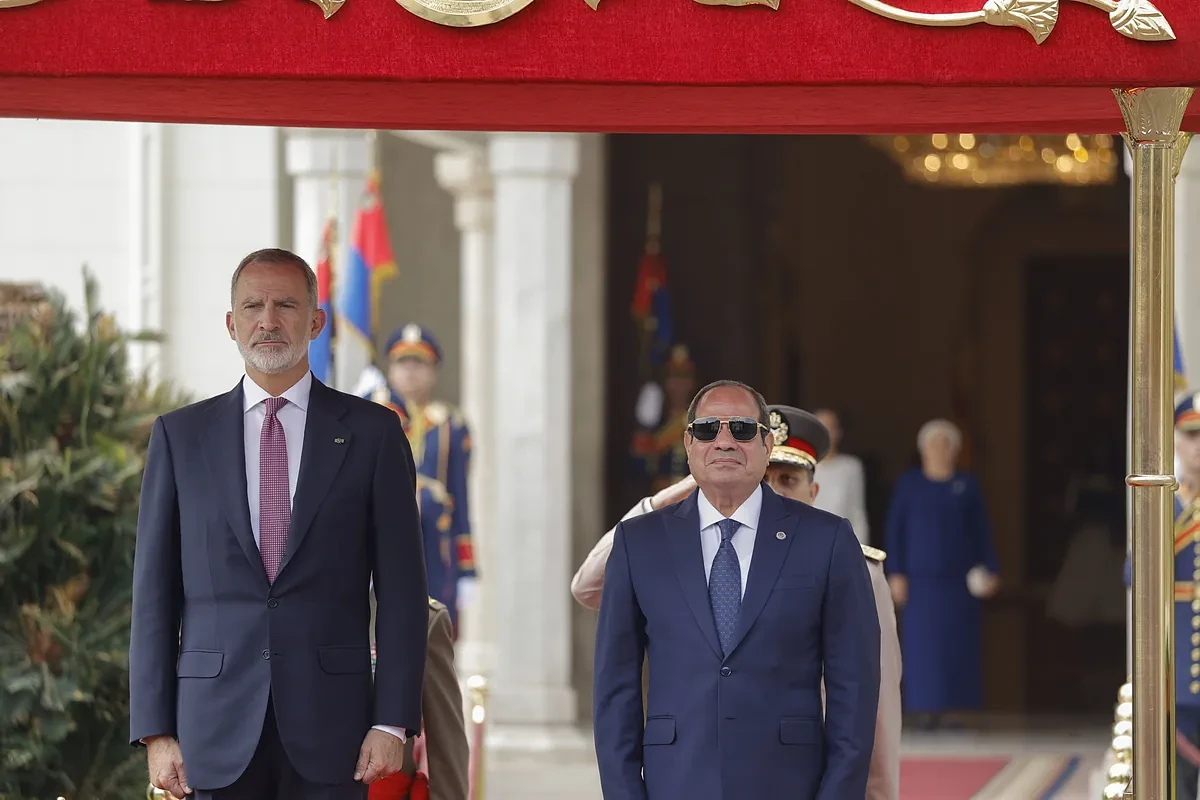 Felipe VI se suma también a la solución de un 