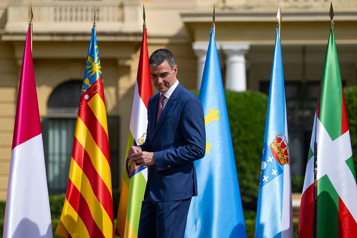 El clavo ardiendo del PSOE en plena tormenta: 