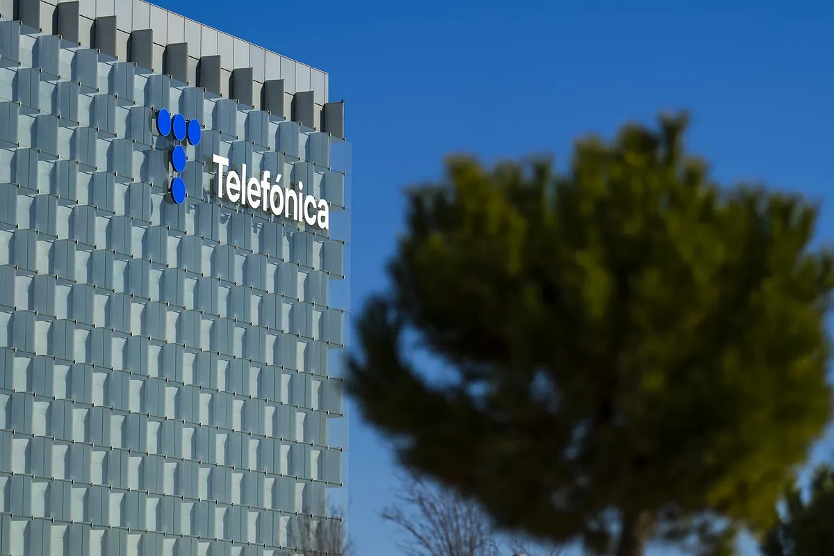 Telefónica sube en bolsa después de vender el 67,5% de su filial en Colombia