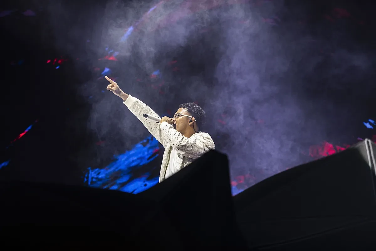 Myke Towers incendia Madrid: el perreo ya no es hasta el suelo y va a toda hostia
