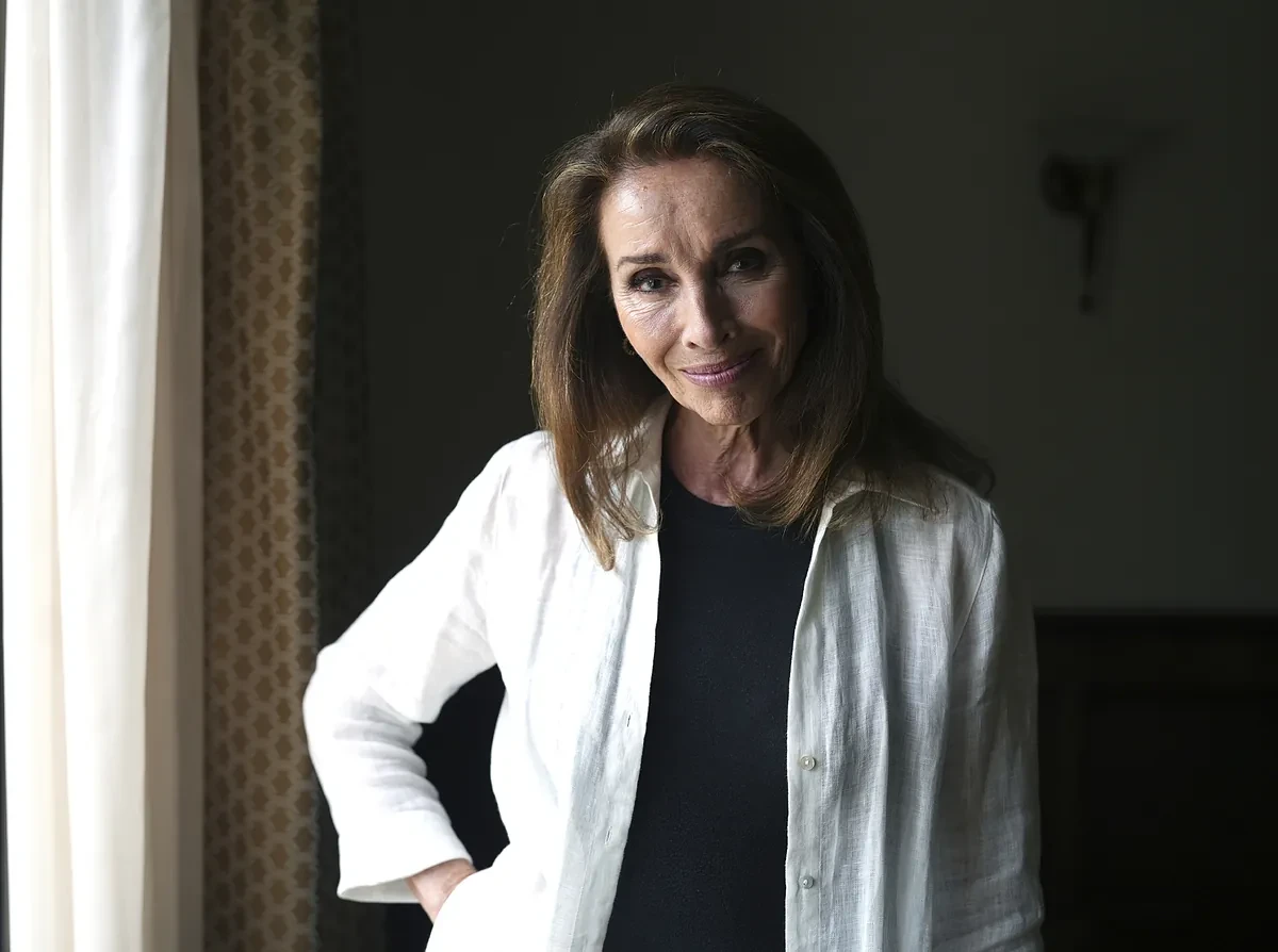 Ana Belén: 