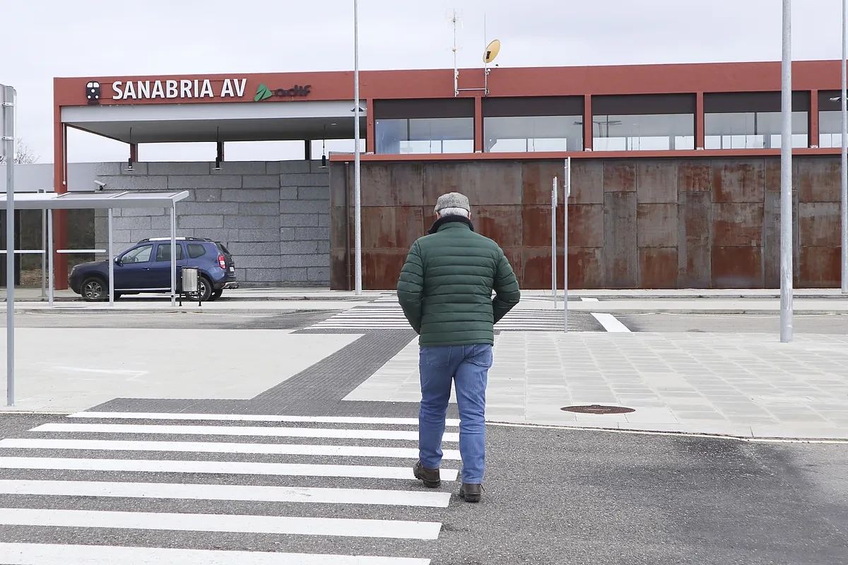 La liberalización crea la España de dos velocidades: Chamartín pide limitar los trenes por saturación y Zamora derecho a más conexiones para salvar la región