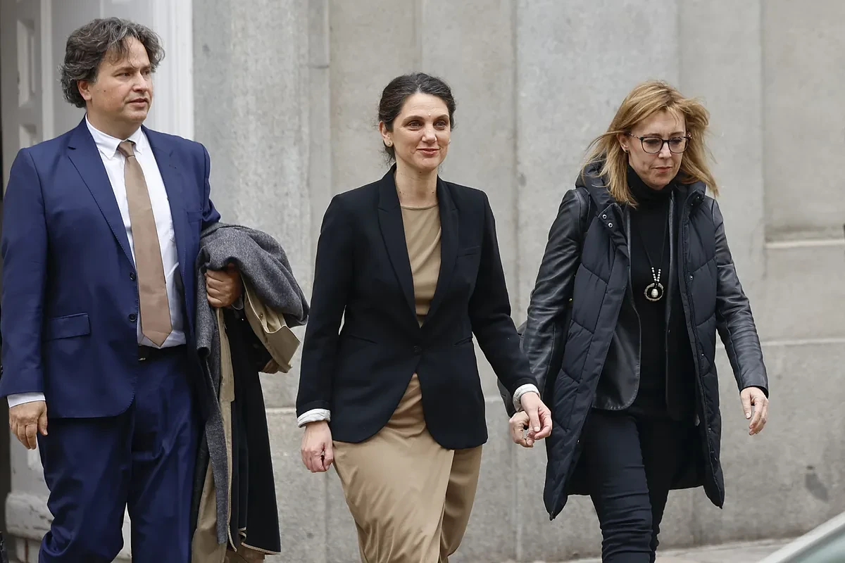 El novio de Ayuso pide que declare el jefe de Gabinete de Lobato que le desaconsejó hacer 