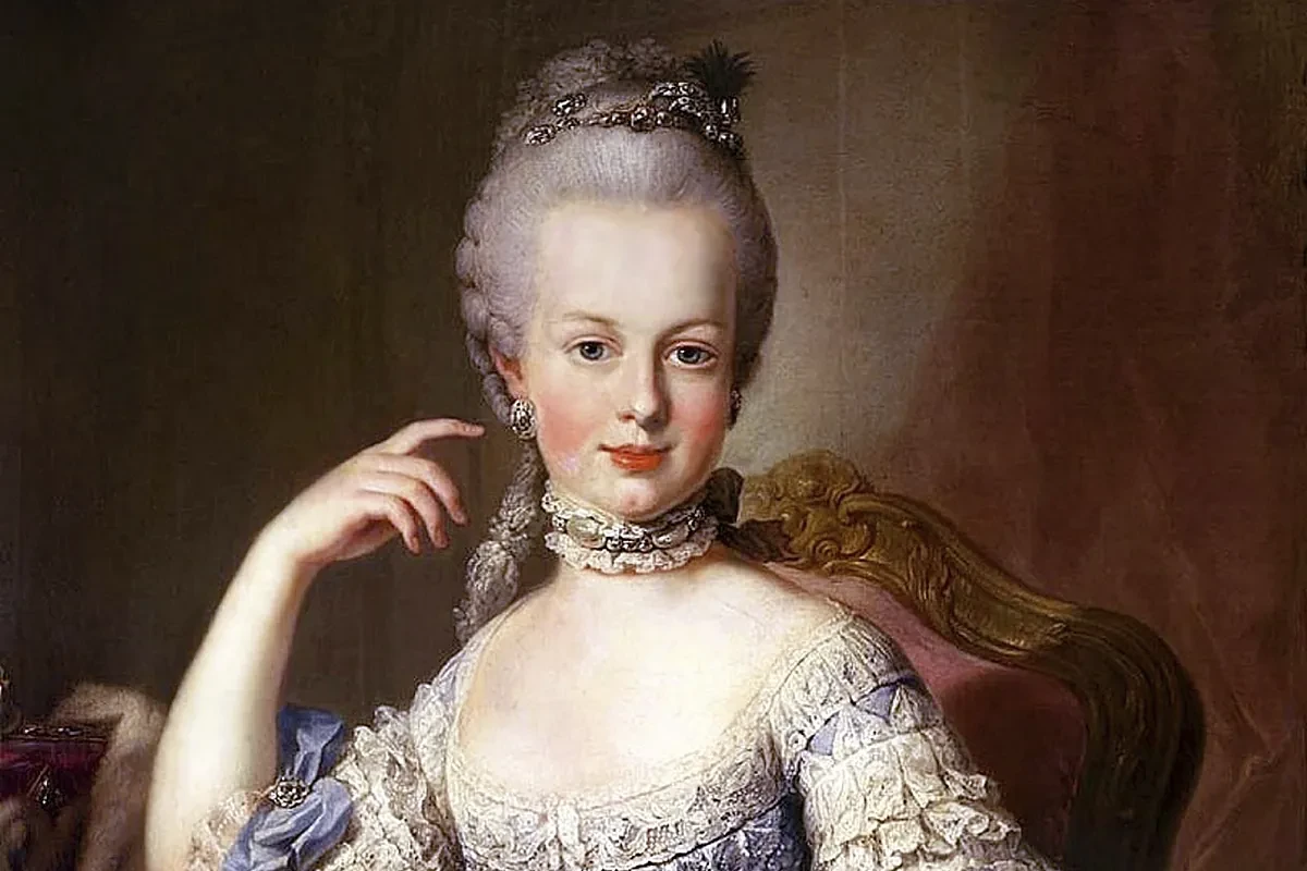 En manos de su peluquero: la historia del diamante rosa púrpura de María Antonieta que ha alcanzado un precio astronómico en una subasta