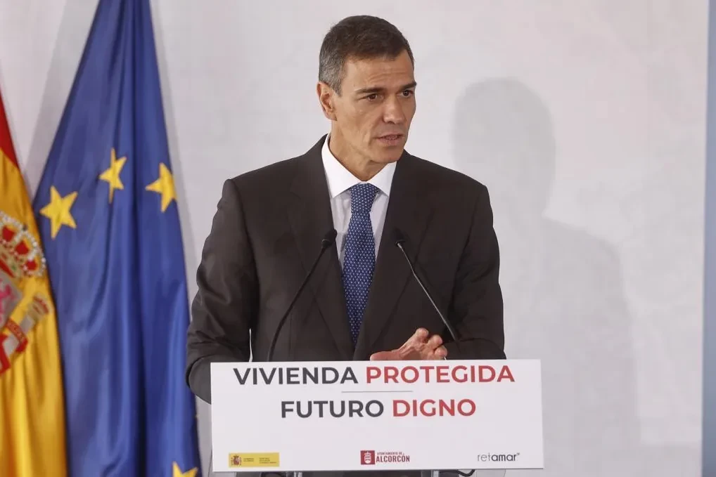 Sumar y PSOE pactan el desbloqueo de la comisión de la dana: Sánchez comparecerá sólo para explicar las ayudas del Gobierno