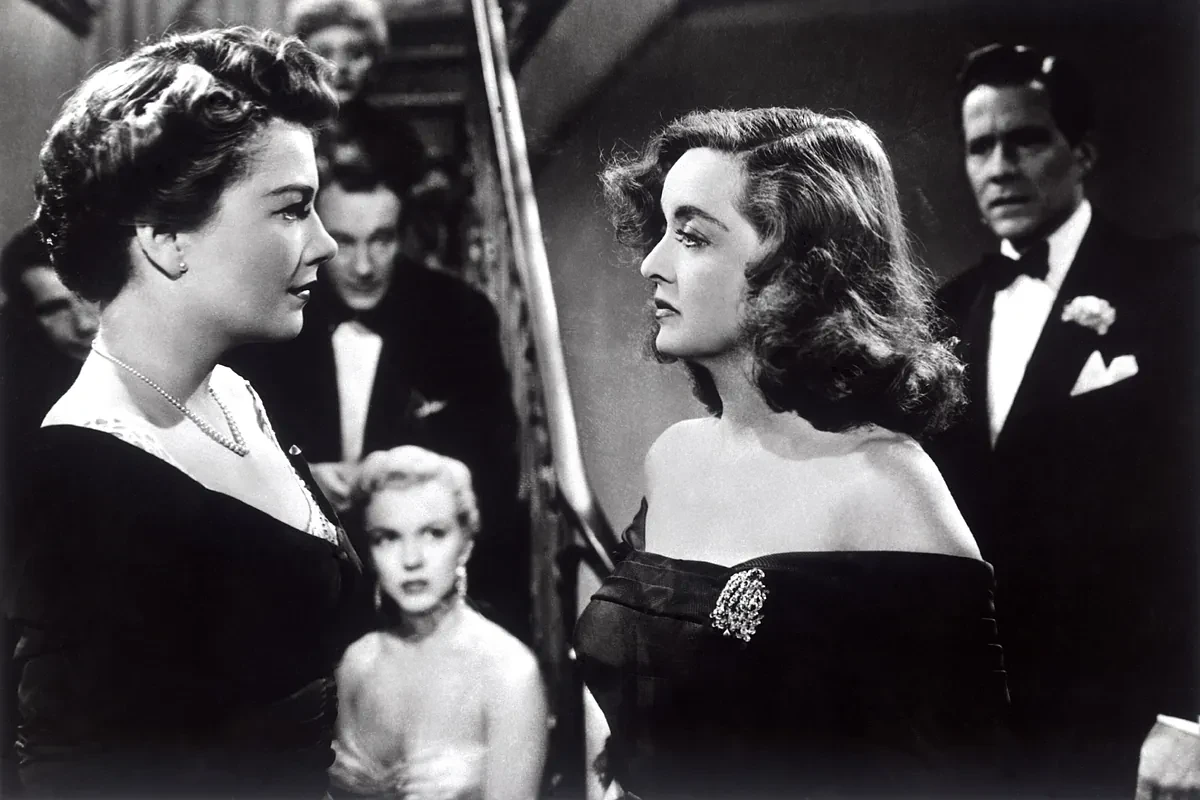 75 años de Eva al desnudo: cuando la trepa se viste de mosquita muerta