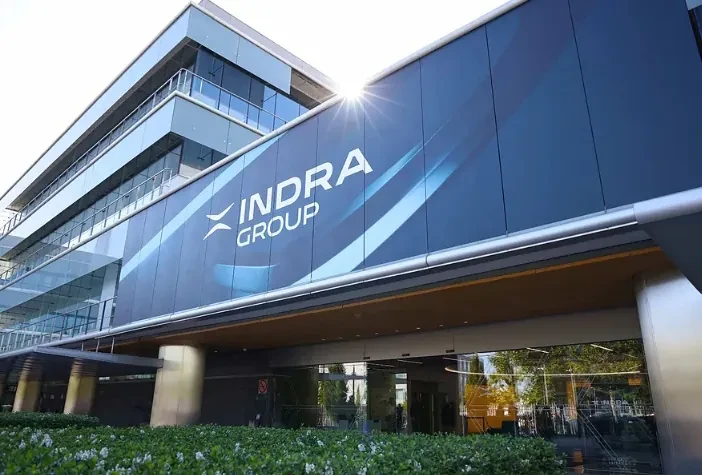 Indra deberá esperar a la próxima junta de accionistas para acometer la renovación parcial de su consejo