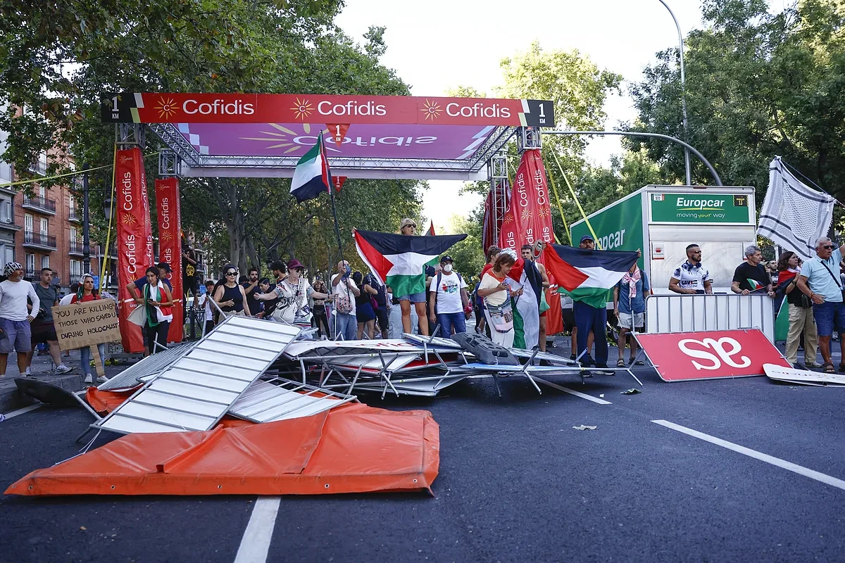 La Vuelta que explotó en Madrid: el aliento de Pedro Sánchez, el campeón sin podio y un 