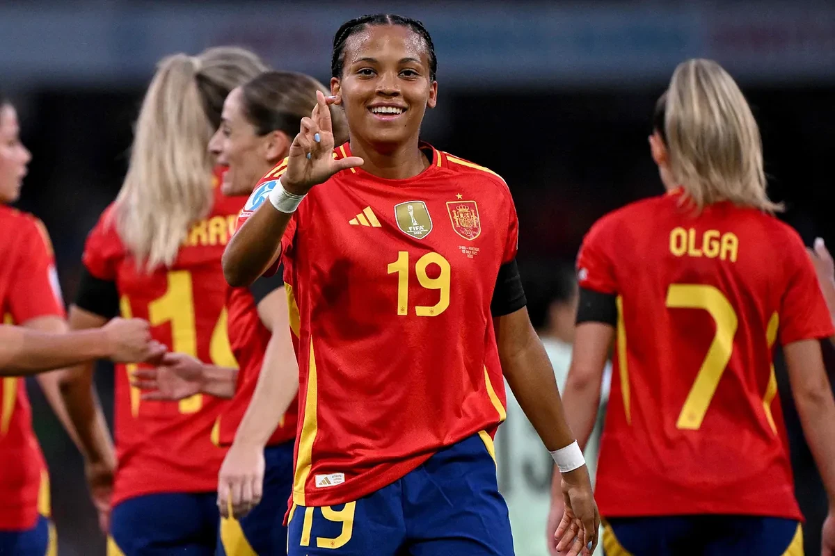 Descubierta en una playa, madrileña del Barça y amiga de Lamine: así es Vicky López, la nueva estrella de España